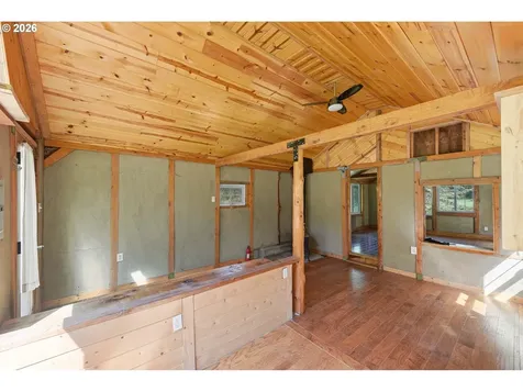 93044 Poplar Lane Coos Bay OR 97420