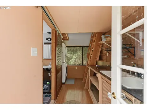 93044 Poplar Lane Coos Bay OR 97420