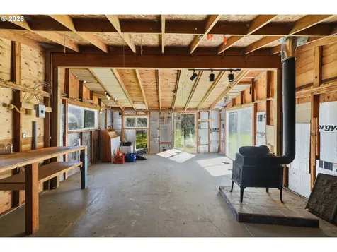 93044 Poplar Lane Coos Bay OR 97420