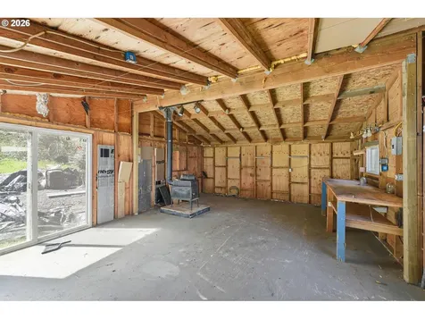 93044 Poplar Lane Coos Bay OR 97420