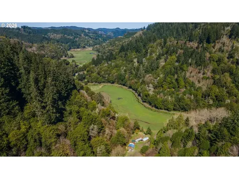 93044 Poplar Lane Coos Bay OR 97420