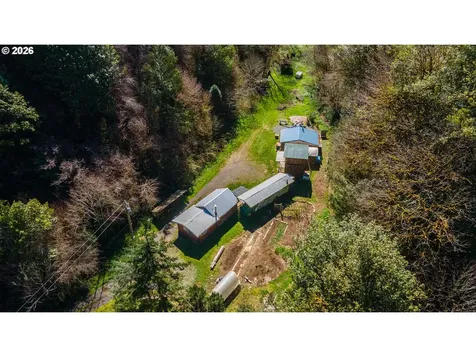 93044 Poplar Lane Coos Bay OR 97420