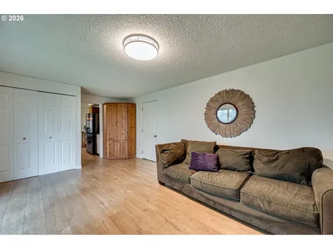 9303 NE 102nd Street Vancouver WA 98662