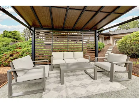 8115 SW Ernst Road Portland OR 97225