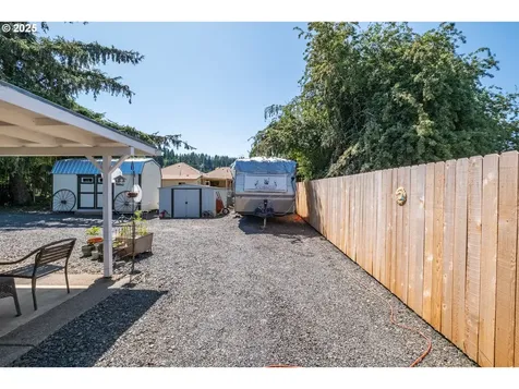 610 8th Avenue Sweet Home OR 97386