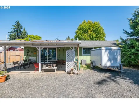 610 8th Avenue Sweet Home OR 97386