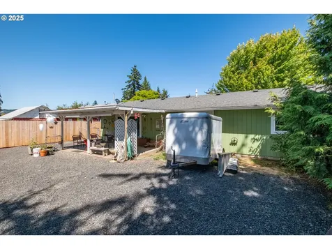 610 8th Avenue Sweet Home OR 97386