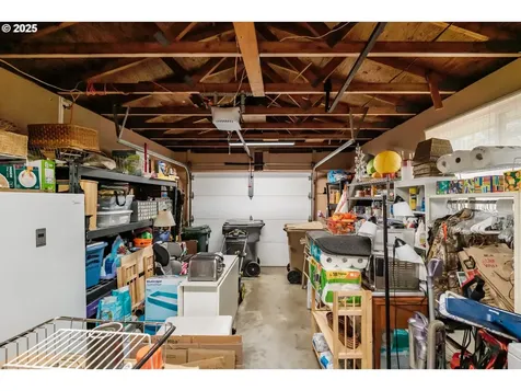 610 8th Avenue Sweet Home OR 97386