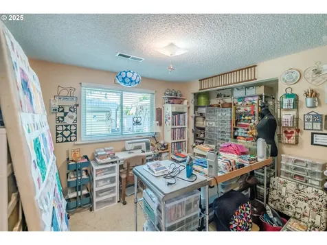 610 8th Avenue Sweet Home OR 97386