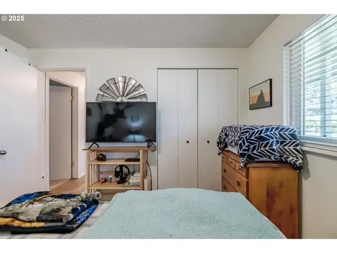610 8th Avenue Sweet Home OR 97386