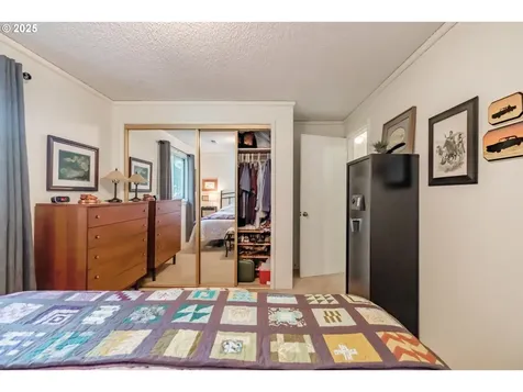 610 8th Avenue Sweet Home OR 97386
