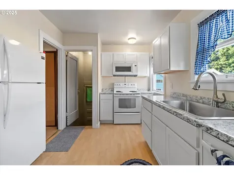 6531 N Wilbur Avenue Portland OR 97217