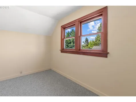 6531 N Wilbur Avenue Portland OR 97217