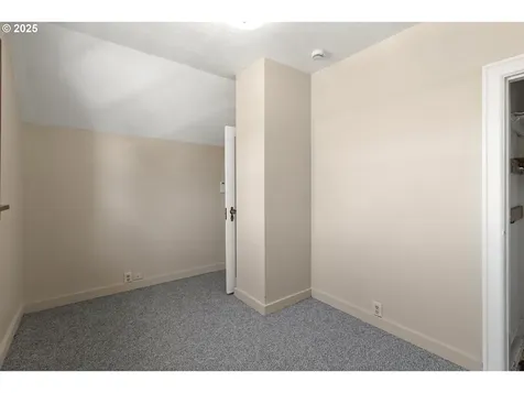 6531 N Wilbur Avenue Portland OR 97217