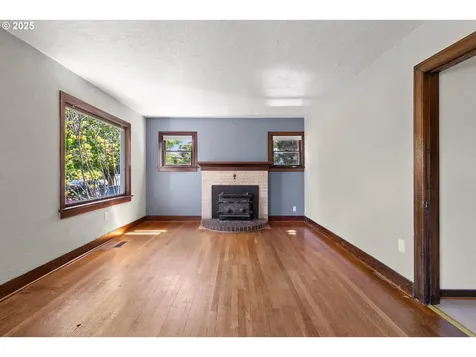 6531 N Wilbur Avenue Portland OR 97217