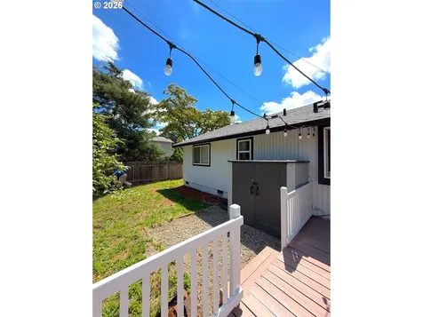 189 Crestwood Street Fairview OR 97024