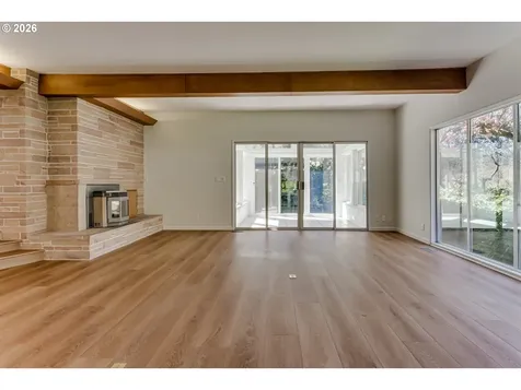 91082 Leashore Drive Vida OR 97488