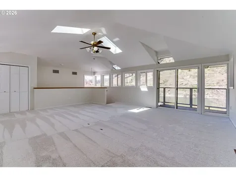 91082 Leashore Drive Vida OR 97488