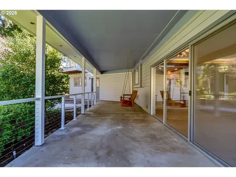 91082 Leashore Drive Vida OR 97488