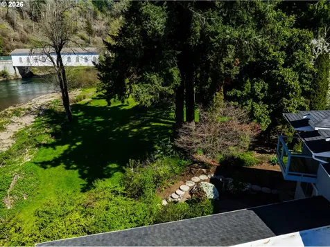 91082 Leashore Drive Vida OR 97488