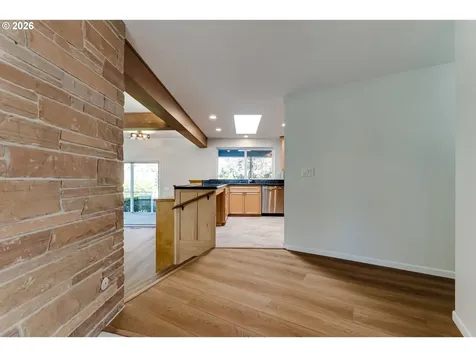 91082 Leashore Drive Vida OR 97488
