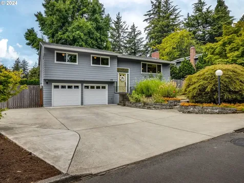 77 SW 99th Avenue Portland OR 97225