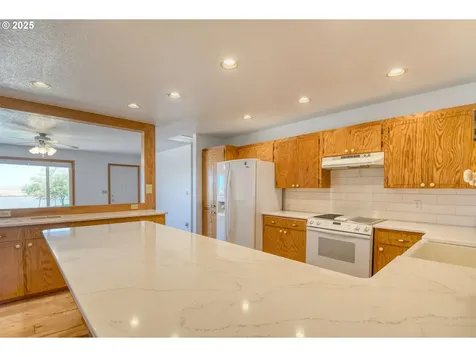 72062 Westfield Boulevard Pendleton OR 97801