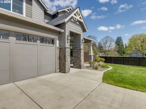 4206 NE 132nd Street Vancouver WA 98686