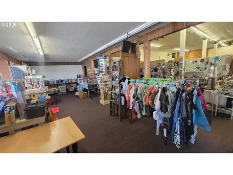 126 W Main Street Goldendale WA 98620