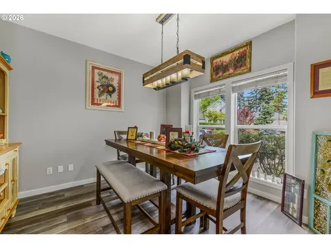 17377 Wake Robin Circle Oregon City OR 97045