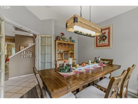 17377 Wake Robin Circle Oregon City OR 97045