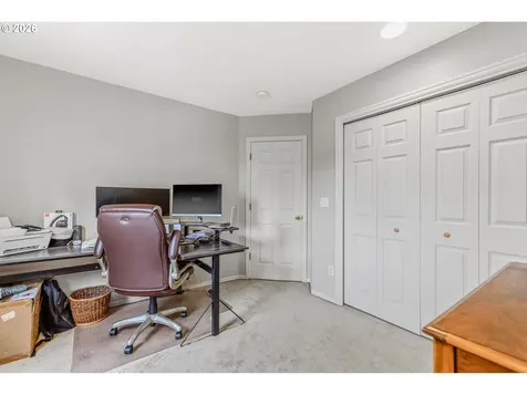 17377 Wake Robin Circle Oregon City OR 97045