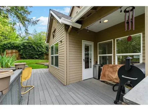 17377 Wake Robin Circle Oregon City OR 97045