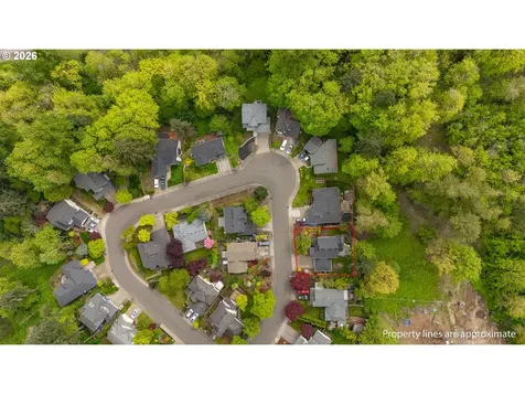 17377 Wake Robin Circle Oregon City OR 97045
