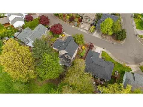 17377 Wake Robin Circle Oregon City OR 97045
