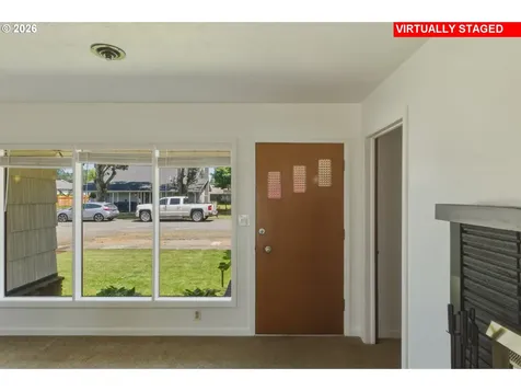 1137 N 4th Avenue Stayton OR 97383