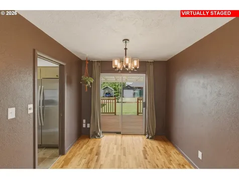 1137 N 4th Avenue Stayton OR 97383