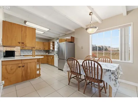 539 SW Park Street Newport OR 97365
