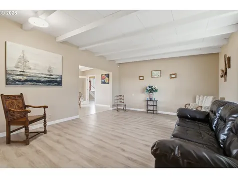 539 SW Park Street Newport OR 97365