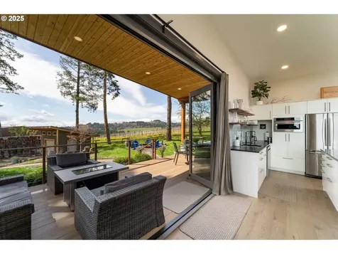 8331 NE Worden Hill Road Dundee OR 97115