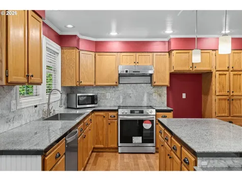 13217 SE Blackberry Circle Portland OR 97236