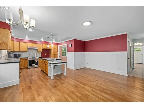 13217 SE Blackberry Circle Portland OR 97236