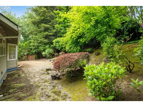 13217 SE Blackberry Circle Portland OR 97236
