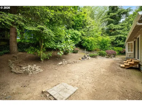13217 SE Blackberry Circle Portland OR 97236