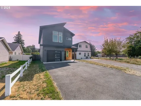 213 SE 1st Avenue Battle Ground WA 98604