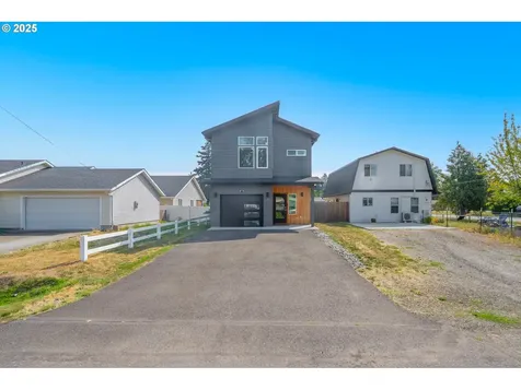 213 SE 1st Avenue Battle Ground WA 98604