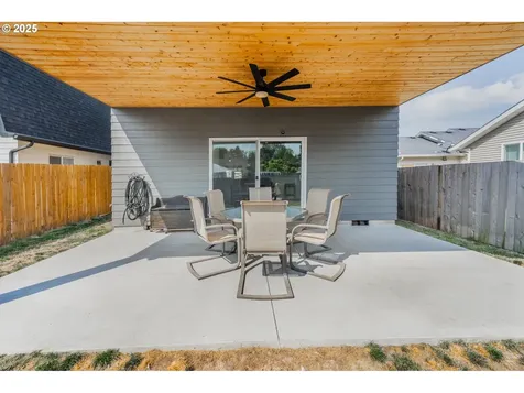 213 SE 1st Avenue Battle Ground WA 98604