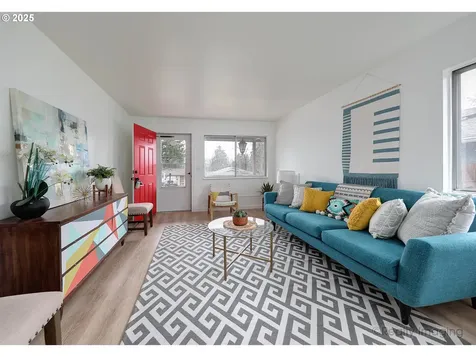 10916 SW 62nd Place Portland OR 97219
