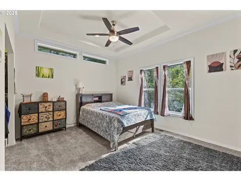 565 Shorepines Court Coos Bay OR 97420
