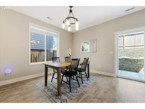 209 W Barbaras Way Newberg OR 97132